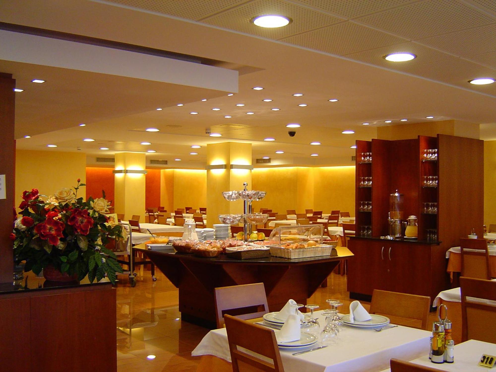Espel Hotel Les Escaldes Restaurant photo